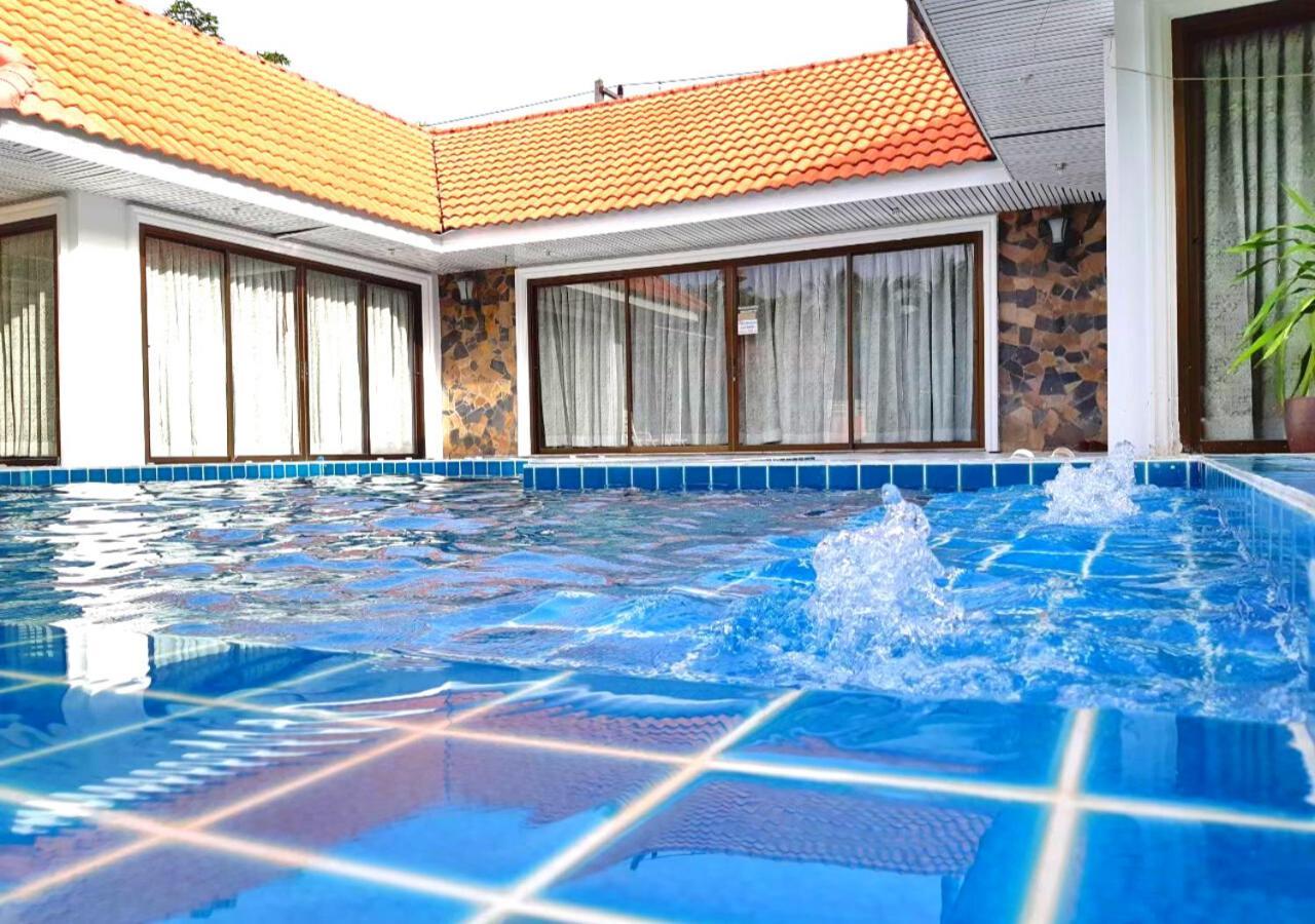 Baan Golden Pool Villa Sam Roi Yot Esterno foto